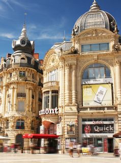 Photo des bâtiments de la place de la Comédie à Montpellier