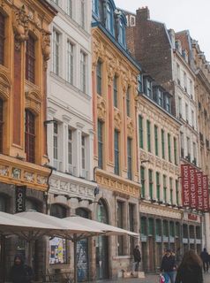 Photo d'une rue à Lille par la photographe Diane Picchiottino
